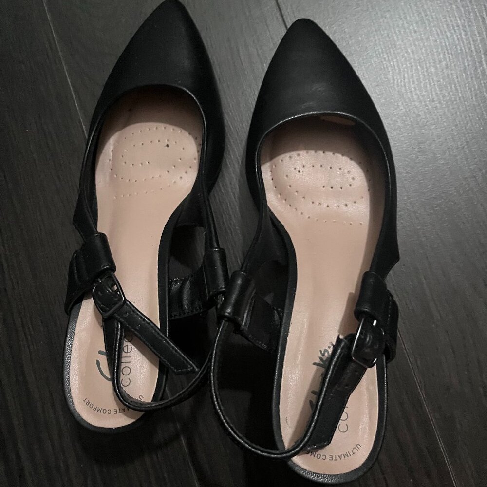 Clarks Size 6 Black Ballerina Shoes